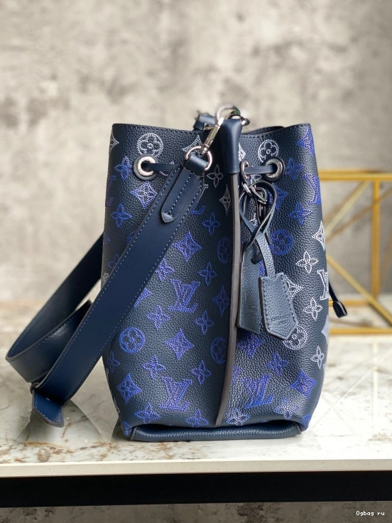 VUITTON LOUIS MURIA 0724